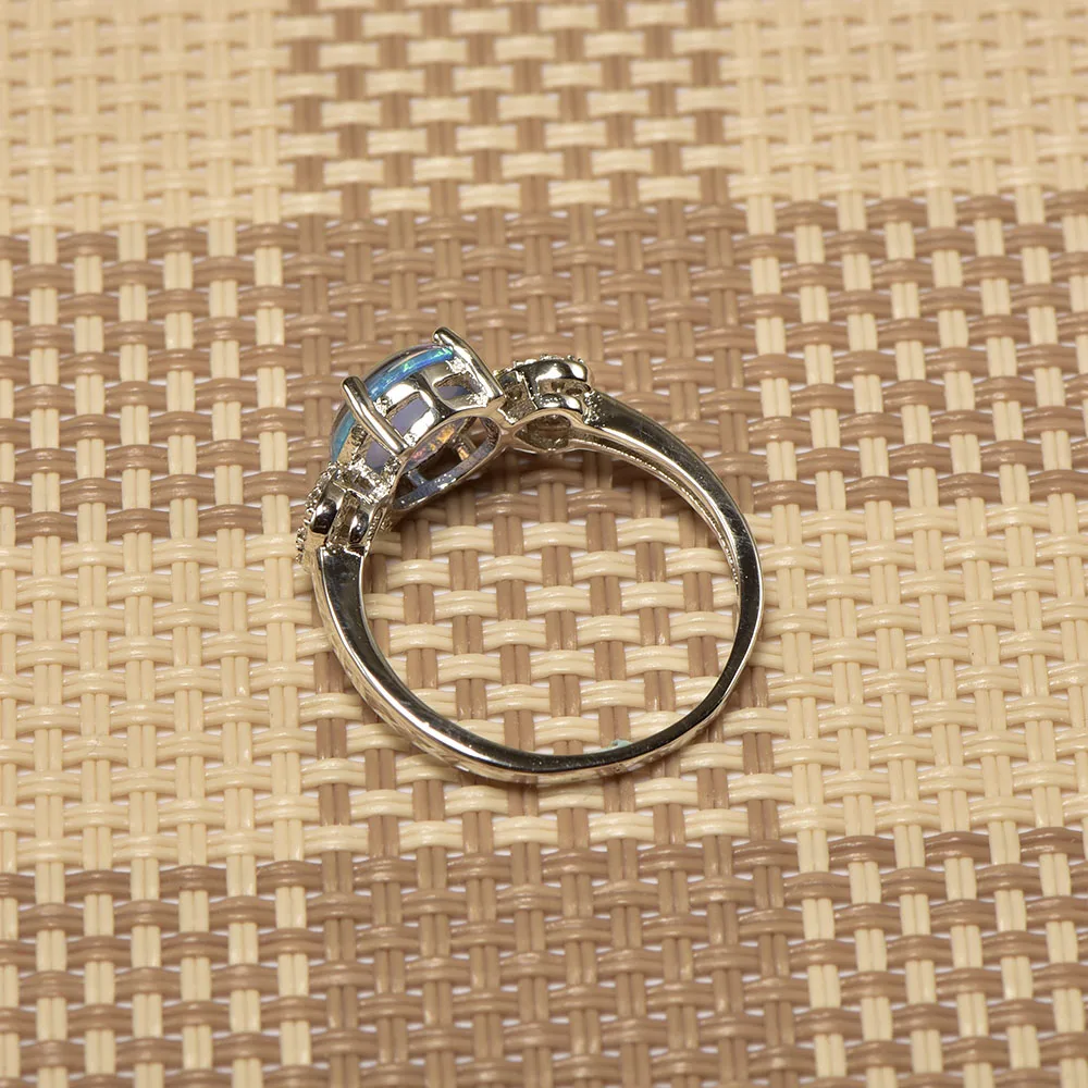 Женское кольцо из серебра 925 пробы с голубым опалом | Украшения и аксессуары