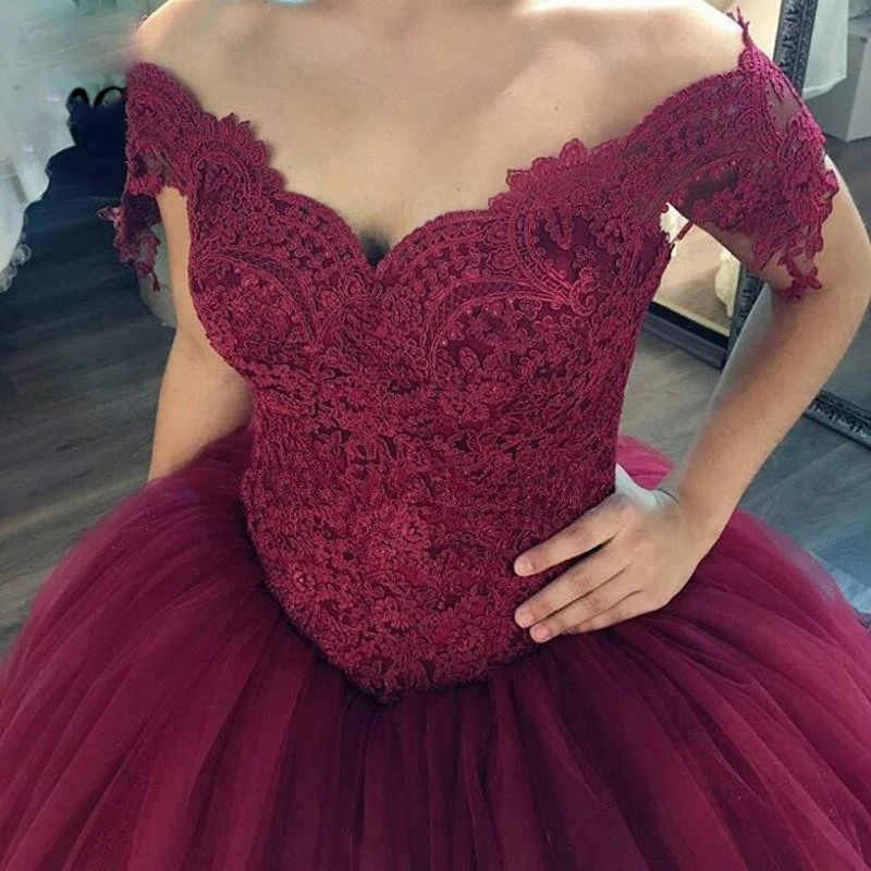 

Ball Burgundy Prom dresses Long with Appliques Short Sleeve dress for graduation Tulle Formal Evening Party Dress for Women