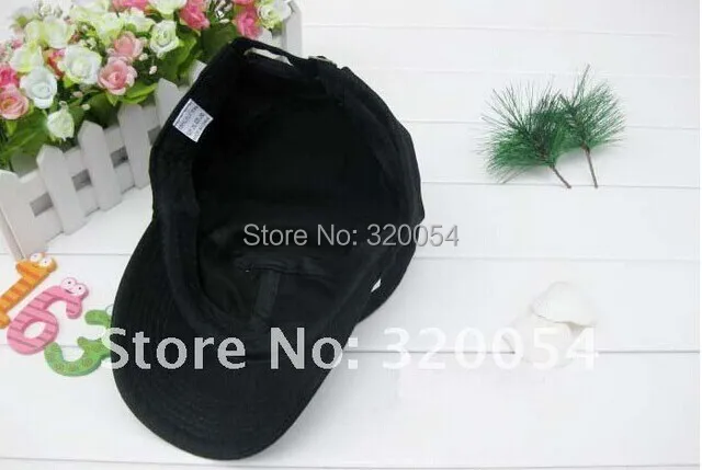 1 шт. весна лето 2014 мужские и женские модные шапки бейсболка с заклепками морская