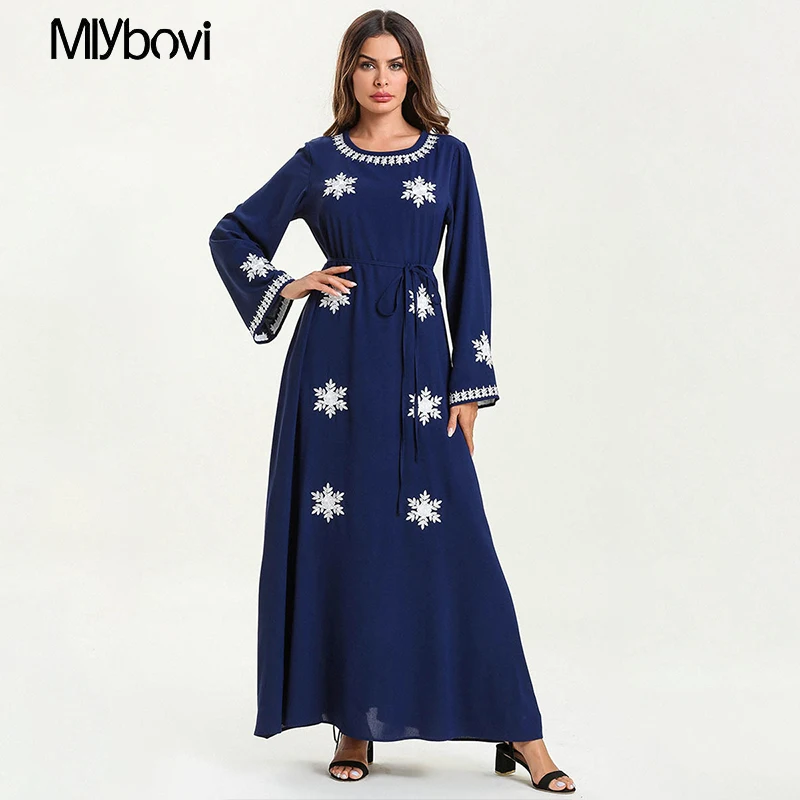 Женское мусульманское платье кафтан повседневное темно синее длинное макси