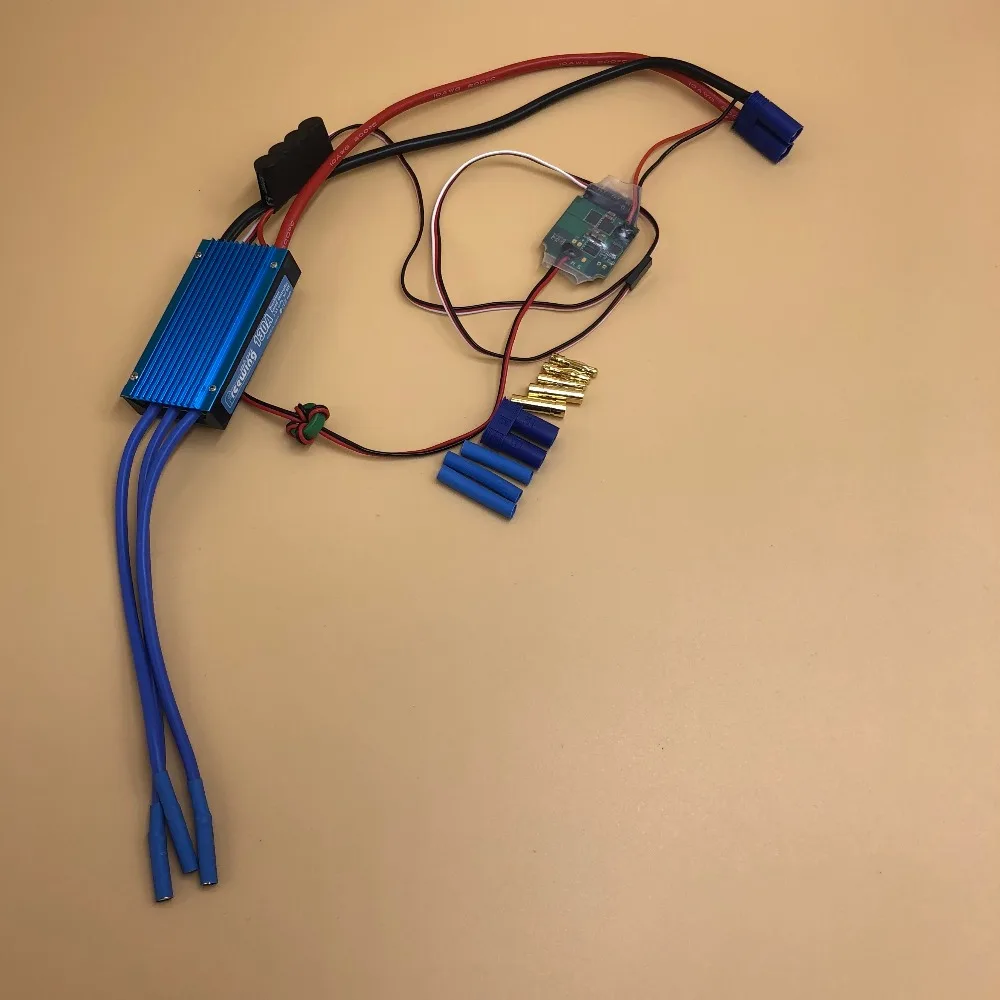 Свободное крыло 130A бесщеточный ESC с 8A UBEC используется для 90 мм металла EDF YAK130|brushless
