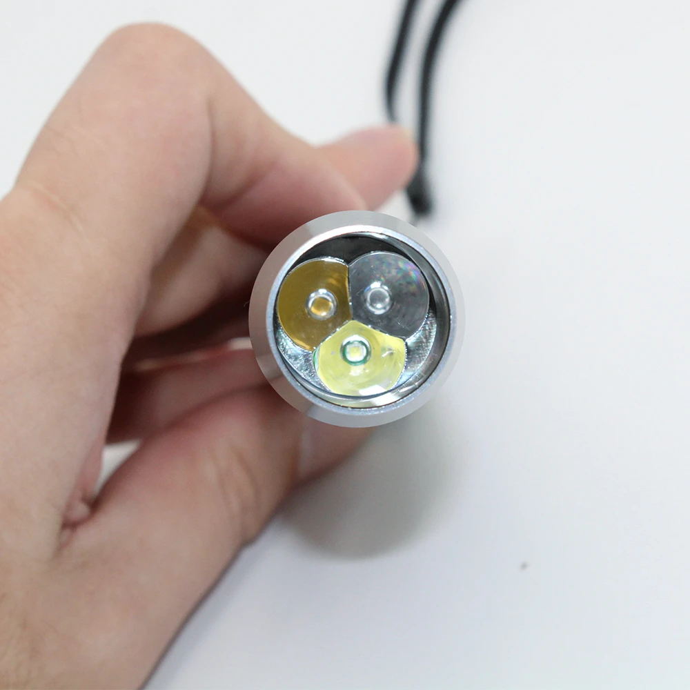 Рисунок 4 - Портативный светодиодный светильник-вспышка