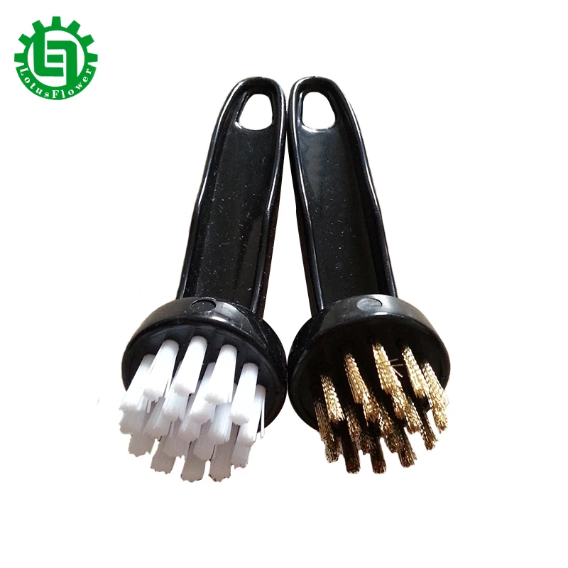 

New 2 Sides Brass Wires + Nylon Golf Club Brush Groove Cleaner Kit Putter Cleaning Bristle Cleaner Round Head
