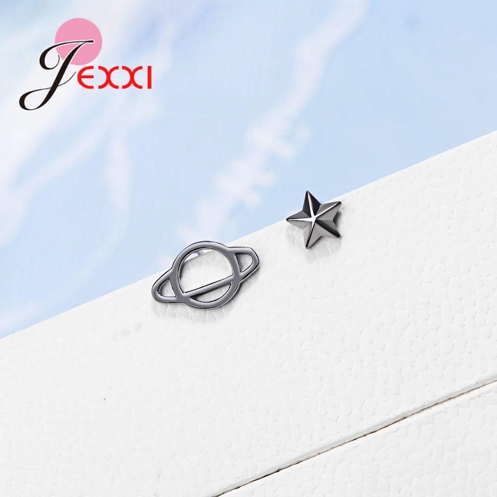 

Factory Price Hot Promotion Fashion Korean Jewelry Star Moon Asymmetric Stud Earrings For Women Wedding Hot Selling