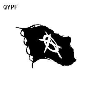 QYPF, 13,2 см * 9,5 см, модный виниловый флаг анархии, стильная наклейка для автомобиля, автомобильная наклейка, чернаяСеребряная Фотография