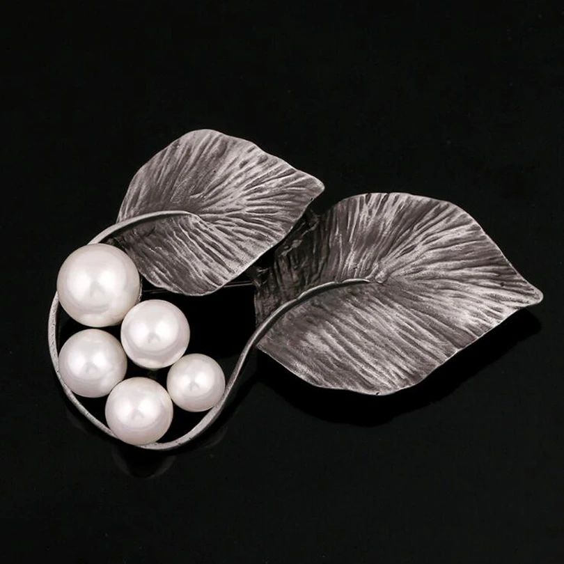 

Antique Plated Black Bouquet Large Brooches Pins Vintage Women Jewelry Simulated Pearl Brooch Pendant Accessories Broche XZ191