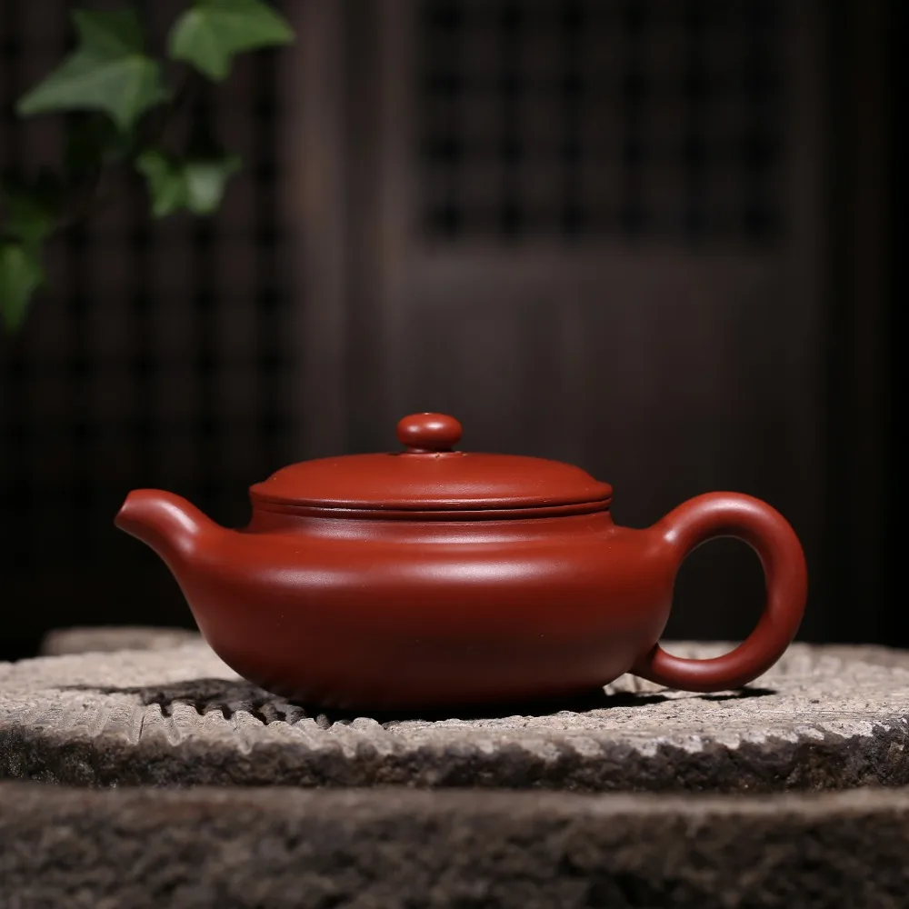 

Ore Zhu mud Dahongpao big flat antique teapot Yixing Zisha 260cc authentic handmade teapot wholesale