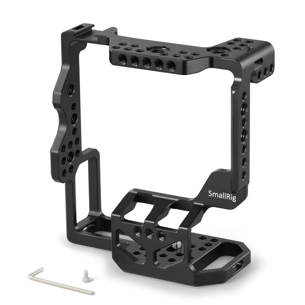 Клетка SmallRig для камеры Sony A7RIII / A7M3 A7III с вертикальной рукояткой креплением