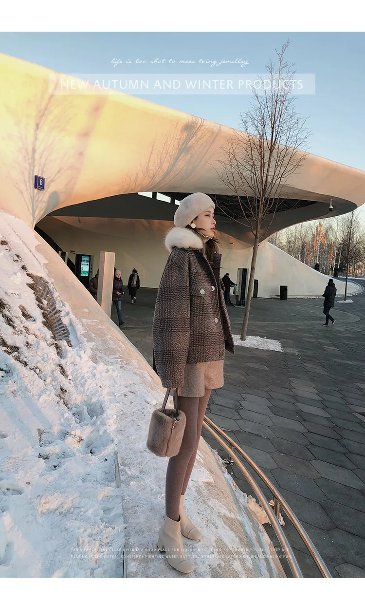 Women New winter clothing thicken woolen jacket female Korean version of the short loose Plaid woolen coat female jacket