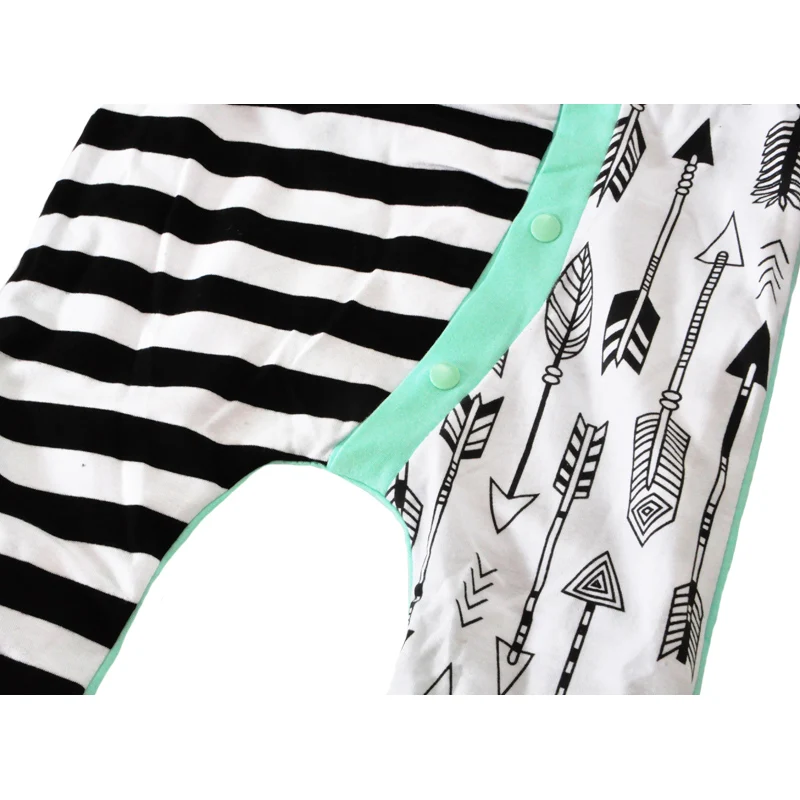 

Autumn Baby Boy Clothes Romper 2017 New Stripe Splicing Girl Boy Jumpsuit Spring Fashion Arrow Print Newborn Baby Clothes Romper