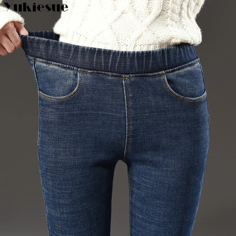 Новые толстые джинсы женские зимние с высокой талией теплые утолщенные флисовые