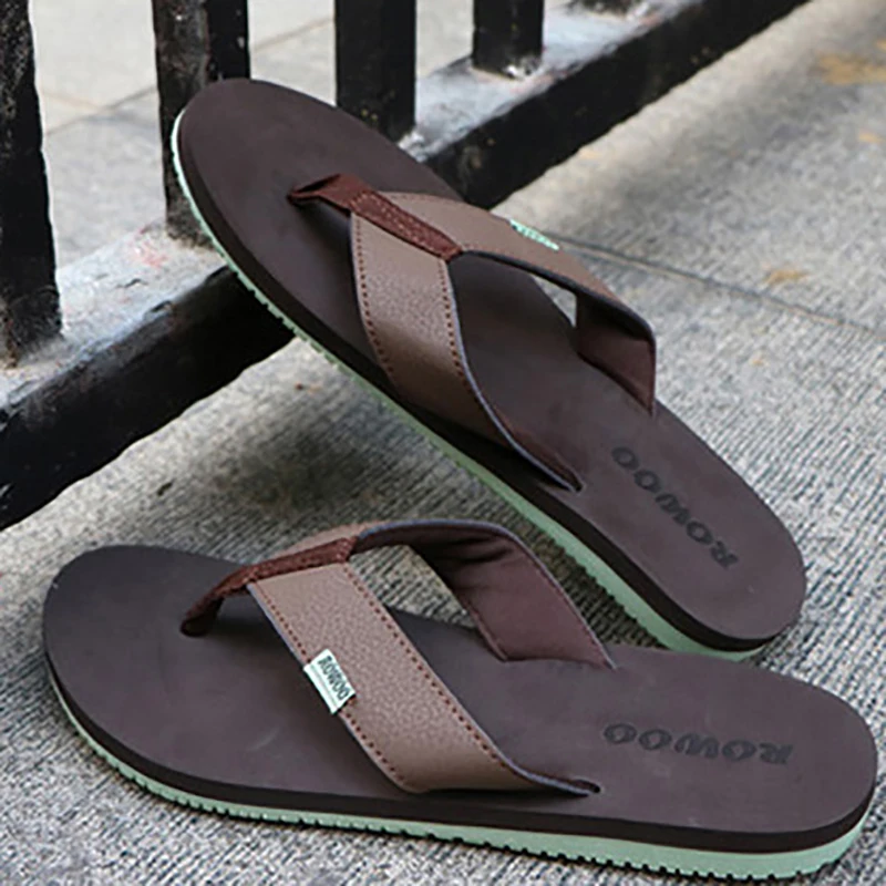 Мужские шлепанцы из искусственной кожи летние на плоской подошве|beach flip flops|beach flops