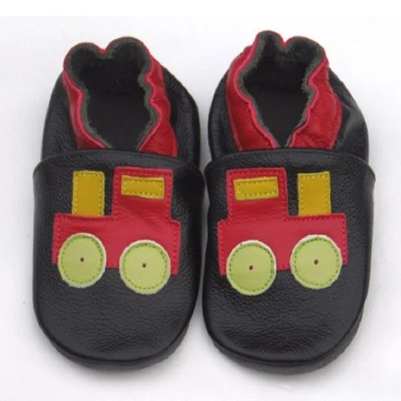 Кожаная обувь для новорожденных