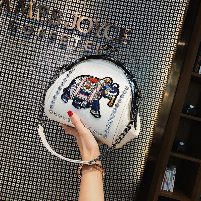 Новая модная женская сумка с героями мультфильмов 2018 мягкая через плечо из