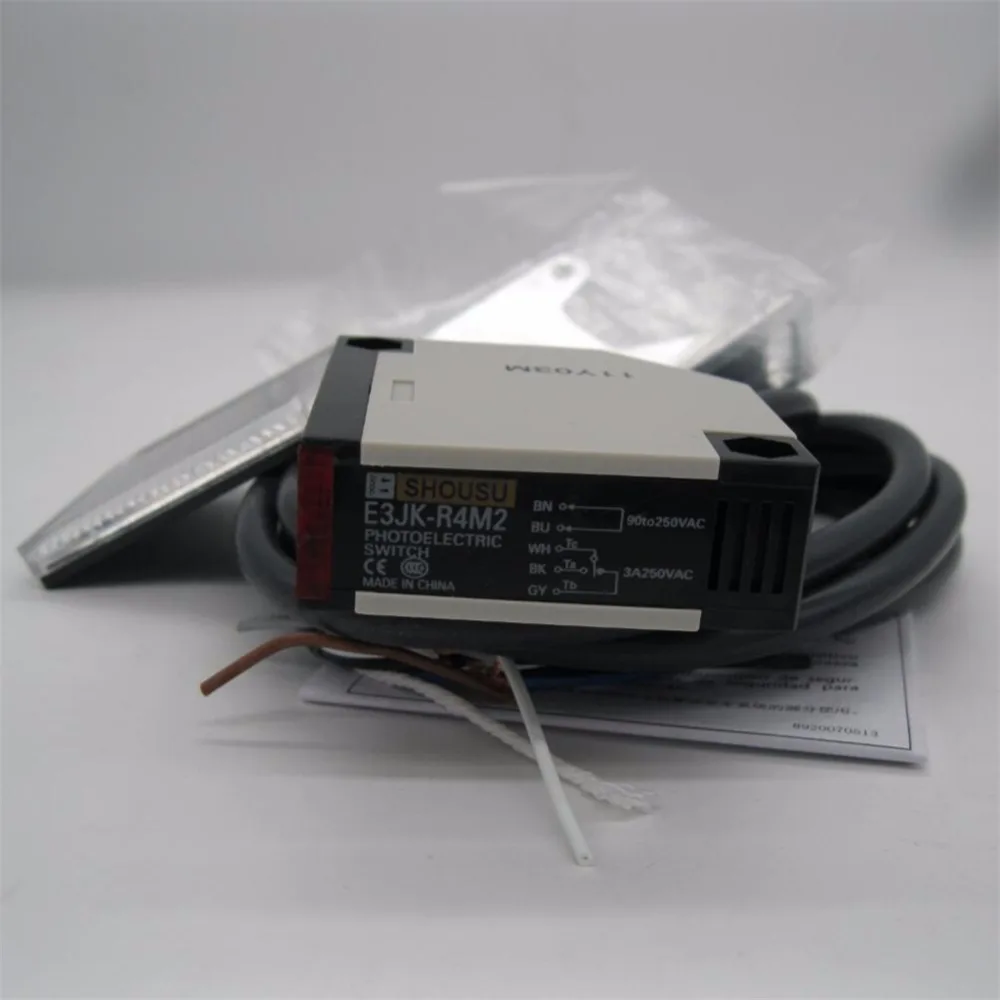 E3JK-R4M2 New Photoelectric Sensor switch 90-250VAC 5 Wires High Quality With Reflector Plate Warranty For One Year | Обустройство