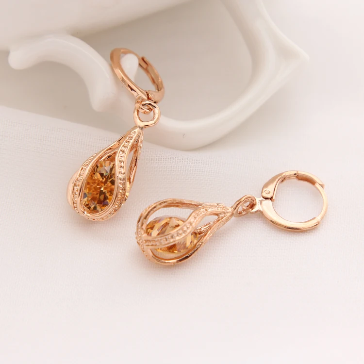 Серьги золотистого цвета шампанского круглый хрусталь циркон камень пирсинг