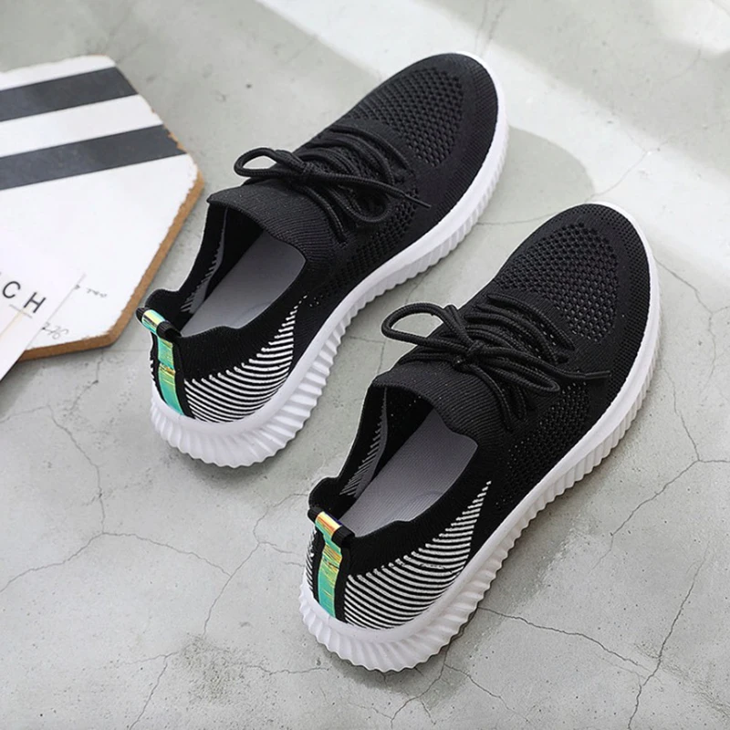 

Women Sneakers Shoes 2019 Summer Hollow Mesh Women Casual Shoes Flats Breathable Ultralight Fashion Black White Women shoes