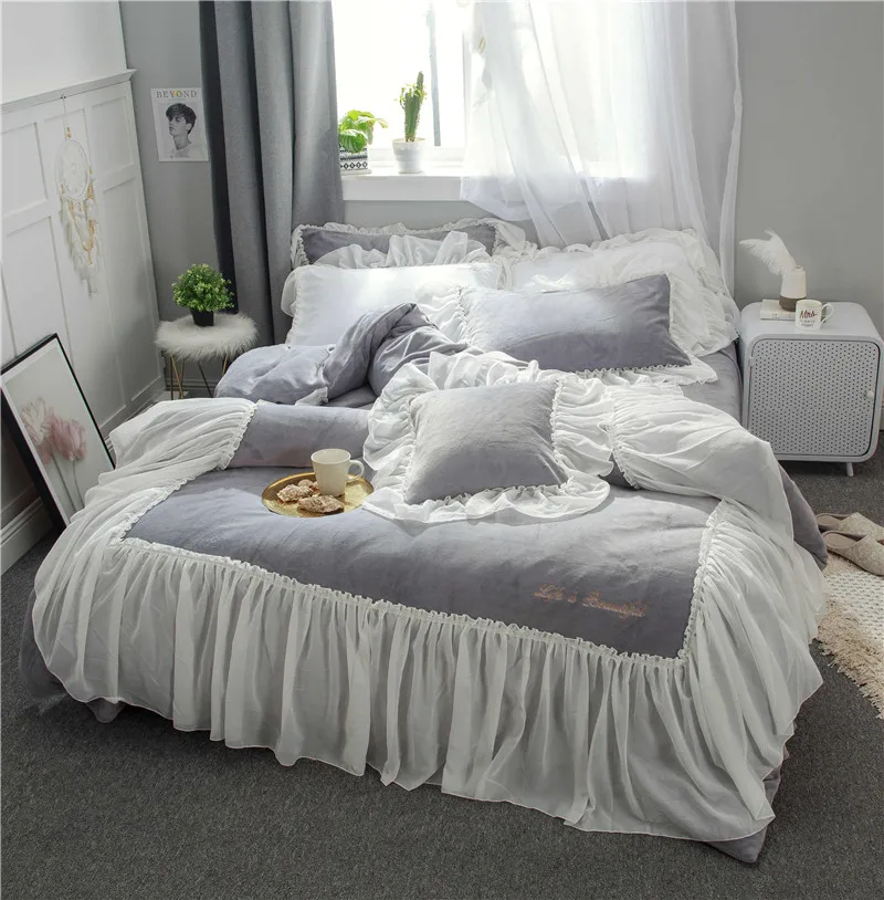 

Solid Color Princess Bedding Sets Luxury lace Snow White grey pink Bed Sheet Duvet Cover Bedspread Bedclothes Bed Linen