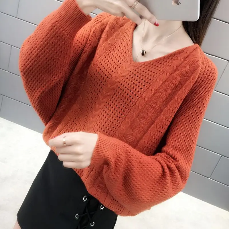 

2021 Pullover Sweaters Casual V-neck Bat Sleeve Loose Women Spring Autumn Pullover Sweater Khaki Knit Femme Top