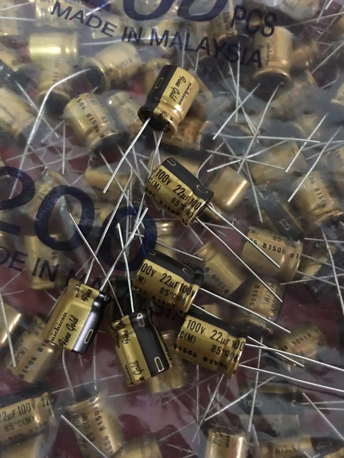 20pcs/50PCS nichicon 100v22uf fine gold FG electrolytic capacitor audio super capacitor electrolytic capacitors free shipping