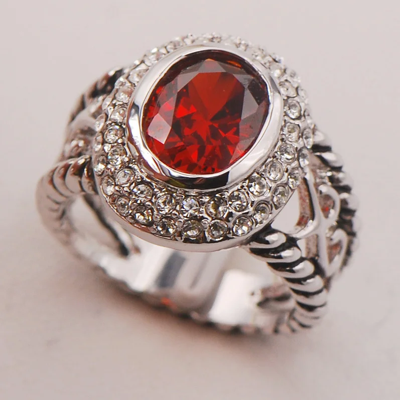 

Женское серебряное кольцо с гранатом, модель F796, размер 6, 7, 8, 9, 10