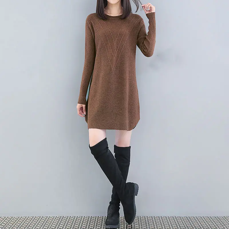 2018 Autumn Winter New Large Size 4XL Women's Loose Long Pullover Sweater Round Neck Solid Color Knit Bottom LQ551 |