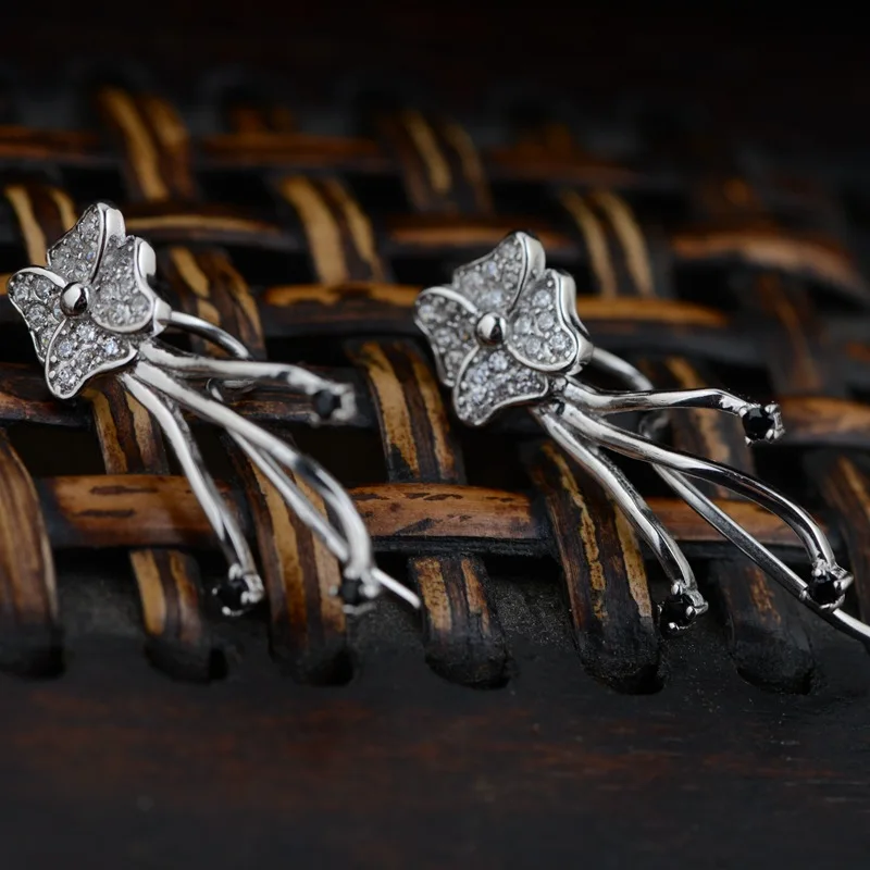 

Thai Silver woman Earrings S925 pure silver female Tassel woman Earrings Korean fashion explosion three color models