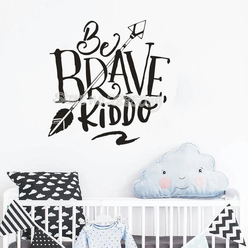 Виниловые наклейки на стену Be Brave Kiddo, съемные наклейки на стену, декоративные обои для детской комнаты, доступны в разных цветах, роспись SA936