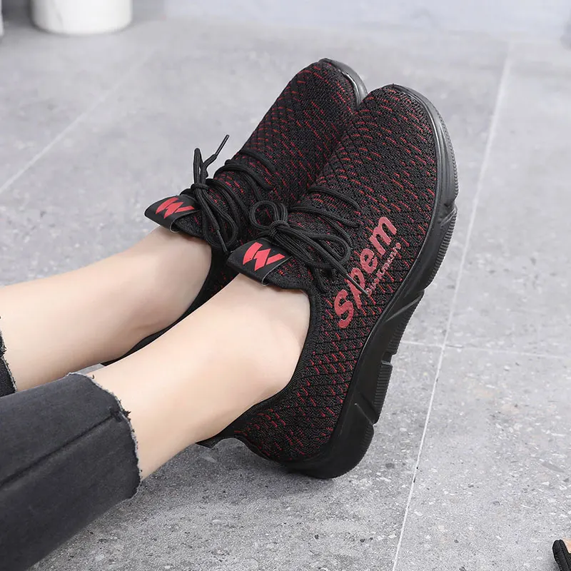 Женские кроссовки Flyknit; прогулочная обувь; Классическая Ручная работа; сезон весна; Новинка; модная Рабочая мягкая Нескользящая Рабочая Женская материнская плоская обувь