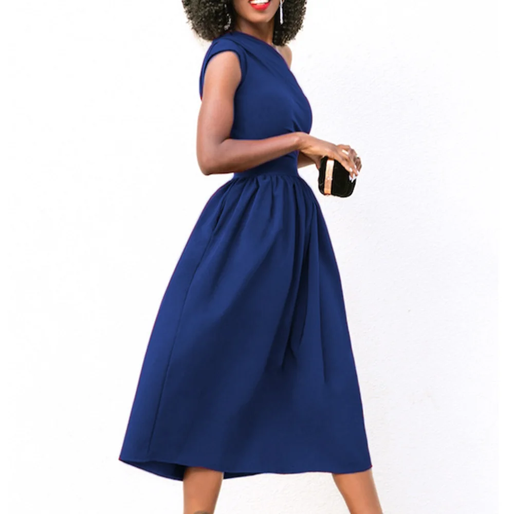 Платье без бретелек на одно плечо с высокой талией вечернее однотонное Летнее