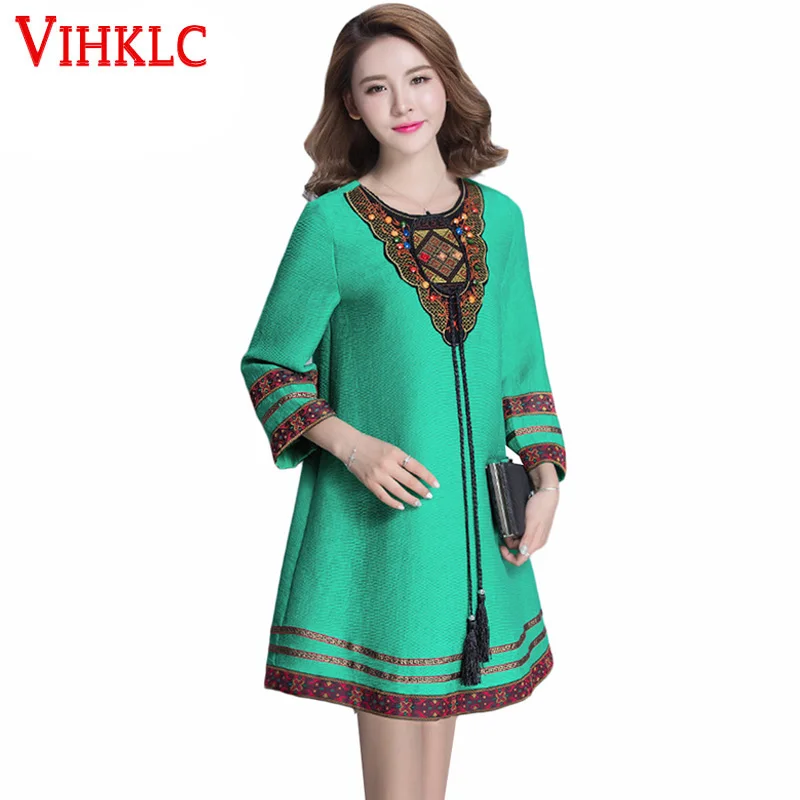 2017 тонкий плюс Размеры женщина платье с вышивкой круглым вырезом и рукавами 3/4