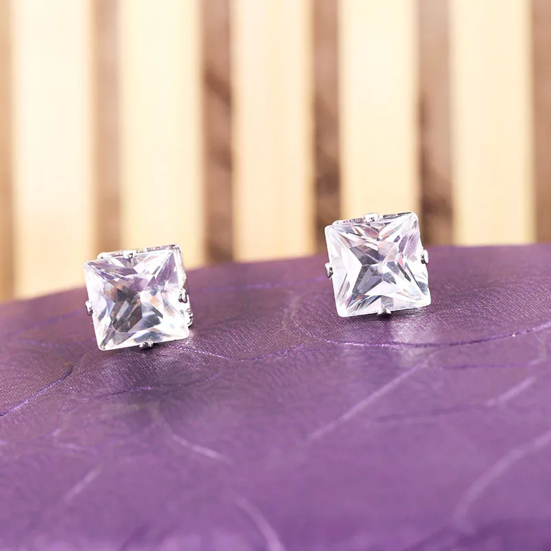 РАСПРОДАЖА 2015 Магнитные серьги для мужчины в стиле хип хоп черные и белые 6мм 8 мм.