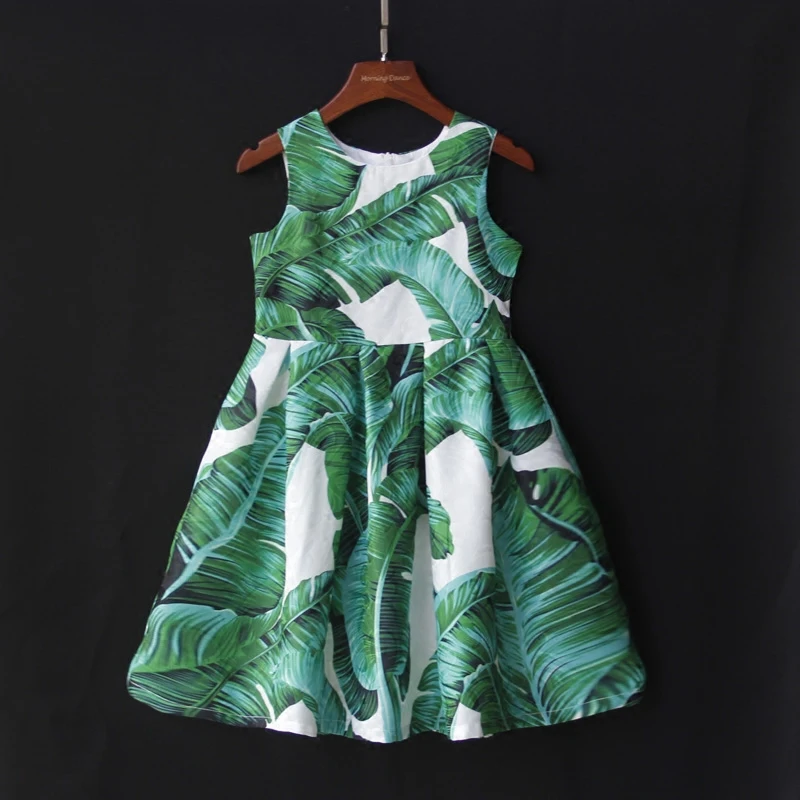 

Summer kids banana leaves sleeveless children family look clothes mom baby girls beach dress mother and daughter fashion dresses