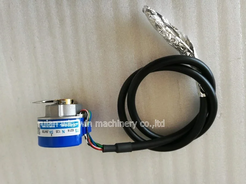 TS 6014 N 135 Поворотный энкодер Тамагава для 1.5KW серводвигателя