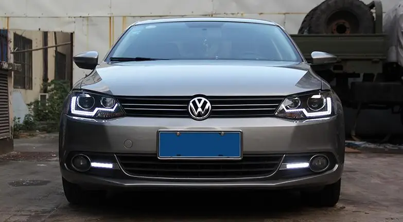 Автомобильные аксессуары от производителя Vland, Головной фонарь для Jetta 2012- для Sagitar, фары с DRL H7 Xenon