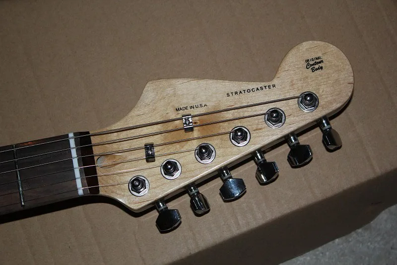 Заводская цена оптовая продажа пользовательские тела SSS Stratocaster с synchronizec тремоло F