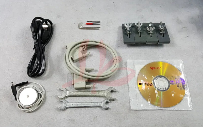 4 осевой мини станок с ЧПУ 3020 Гравировальный фрезерный вращающейся осью 300 Вт