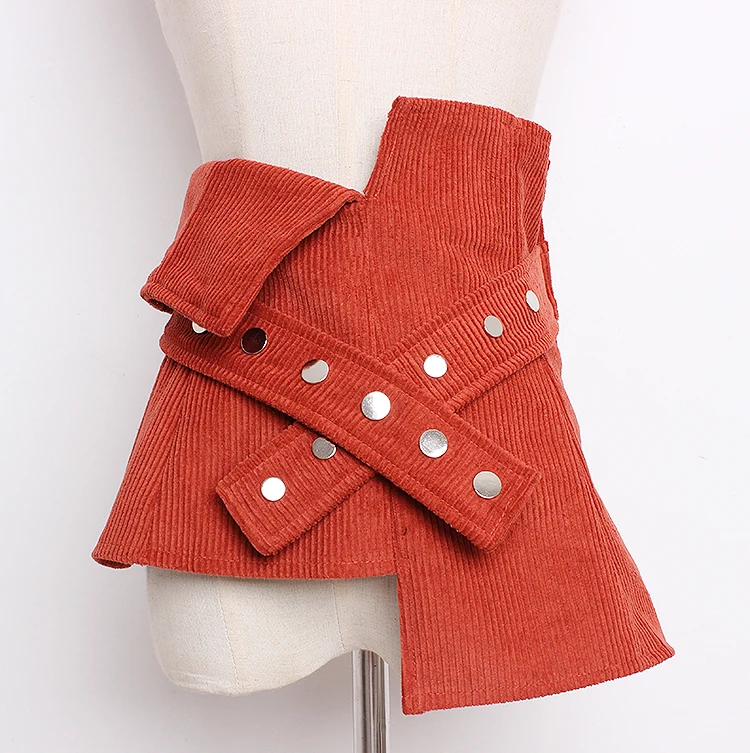 Женское подиумное платье корсеты из вельвета с заклепками широкий пояс