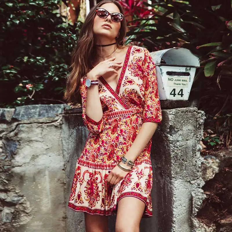 Boho Вдохновленный красный цветочный принт wrap мини платье женское v образный вырез