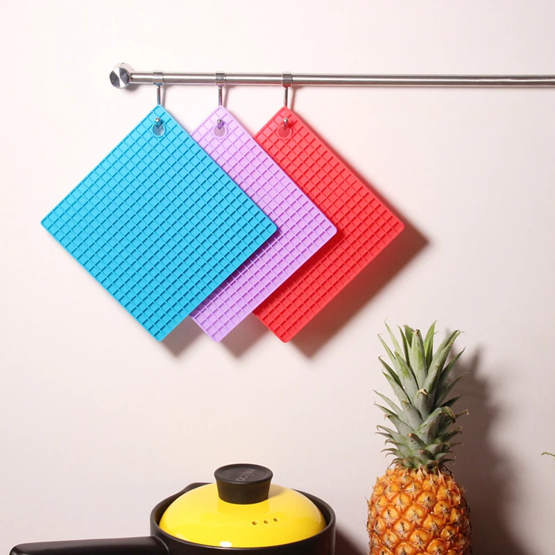 

7-inch Silicone Pot Holder, Trivet Mat, jar Opener, spoon Rest Non Slip, Flexible, Durable, Heat Resistant Hot Pads Thicker