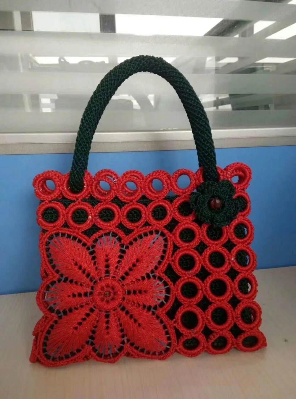 

2018 Bohemian Straw Bag for Women Small square Beach Hollow silk Handbags Summer Vintage Rattan Bag Handmade Kintted Travel Bag