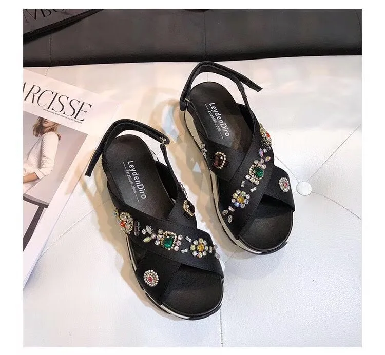 Черный women's summer slippers high-heeled leather rhinestone sandals outdoor casual sandals flip-flops thick sandals - Цвет: Черный