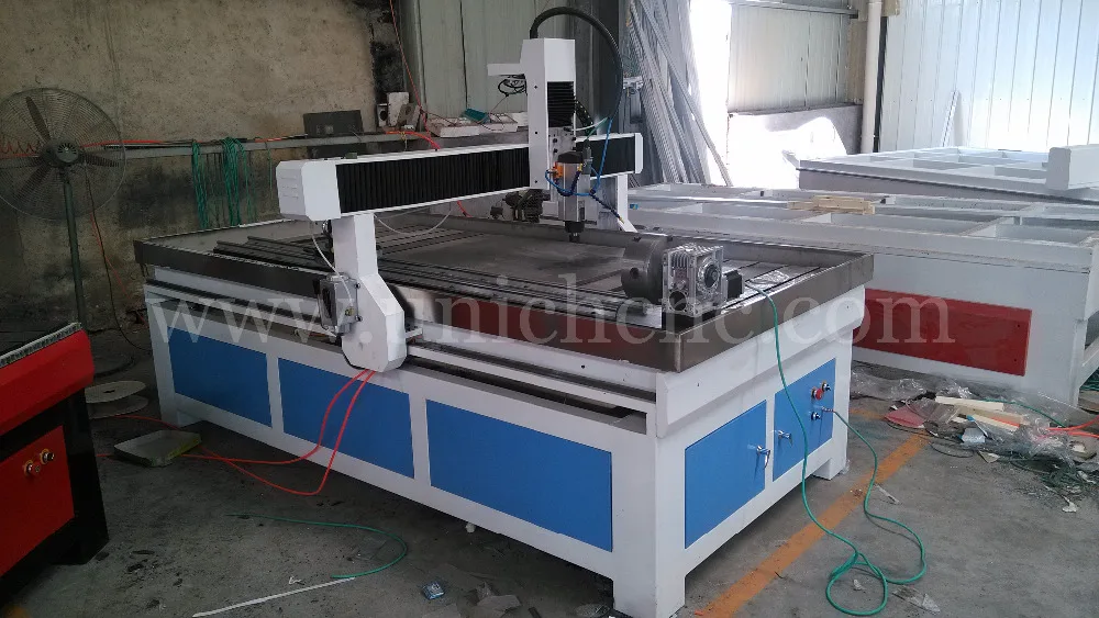 Высокая скорость фрезерный станок с чпу машины/чпу древесины