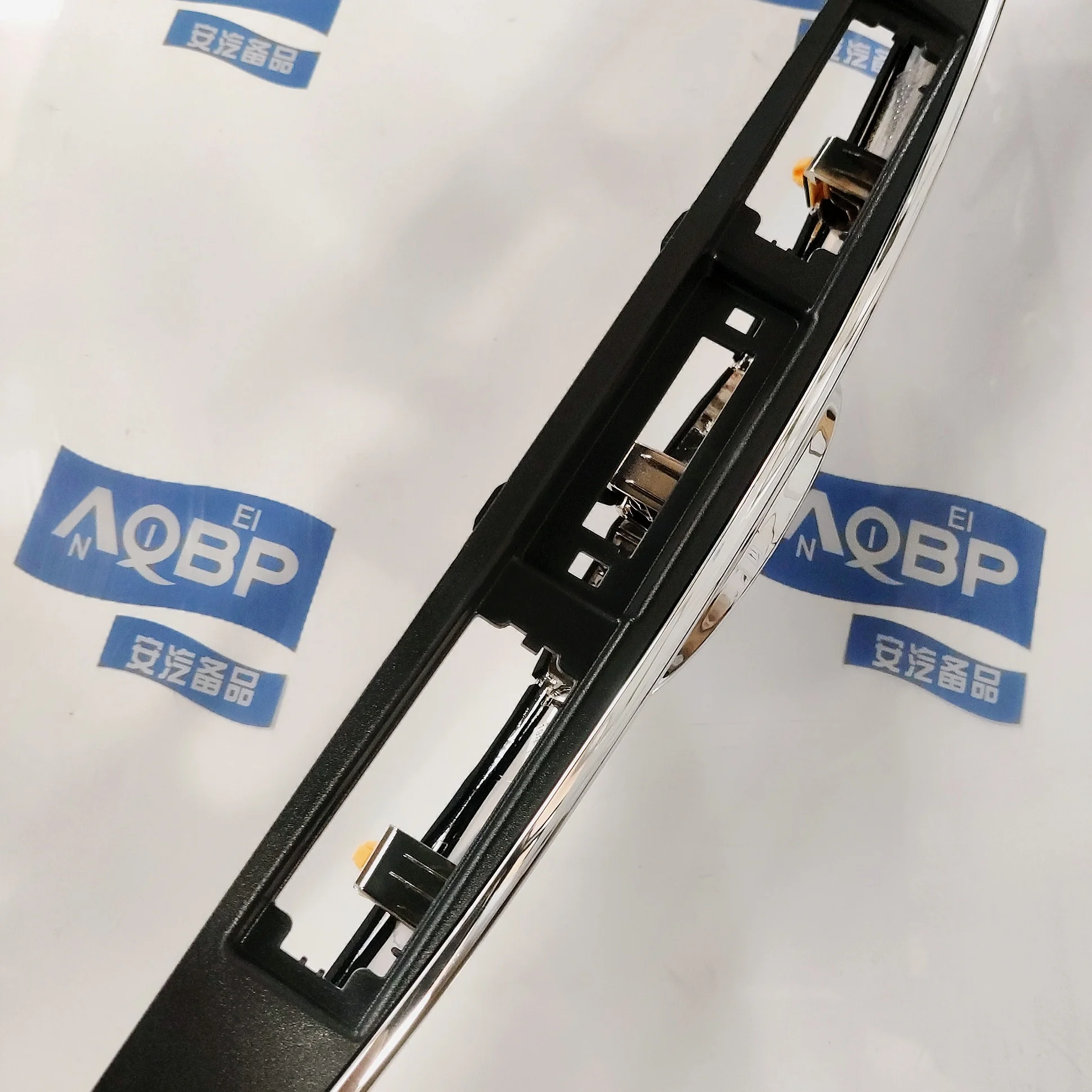 Автозапчасти номер OE 5705200U2210 для отделки задней двери JAC S3 | Автомобили и мотоциклы
