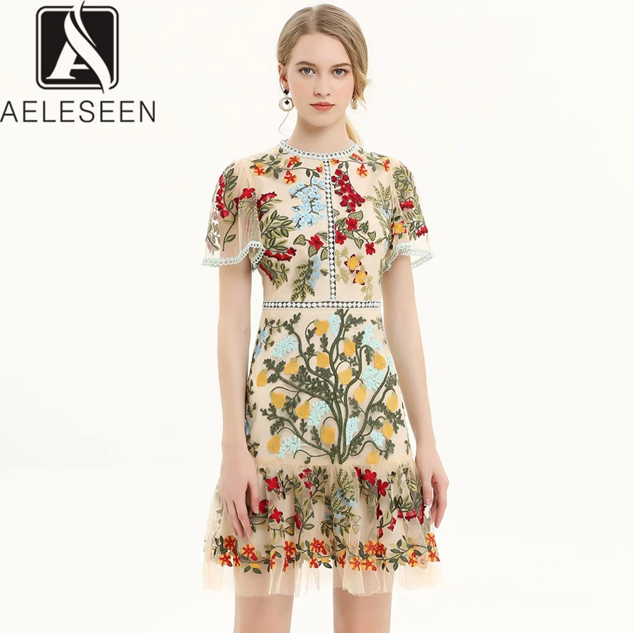 Женское подиумное платье AELESEEN разноцветное Сетчатое с цветочной вышивкой лето