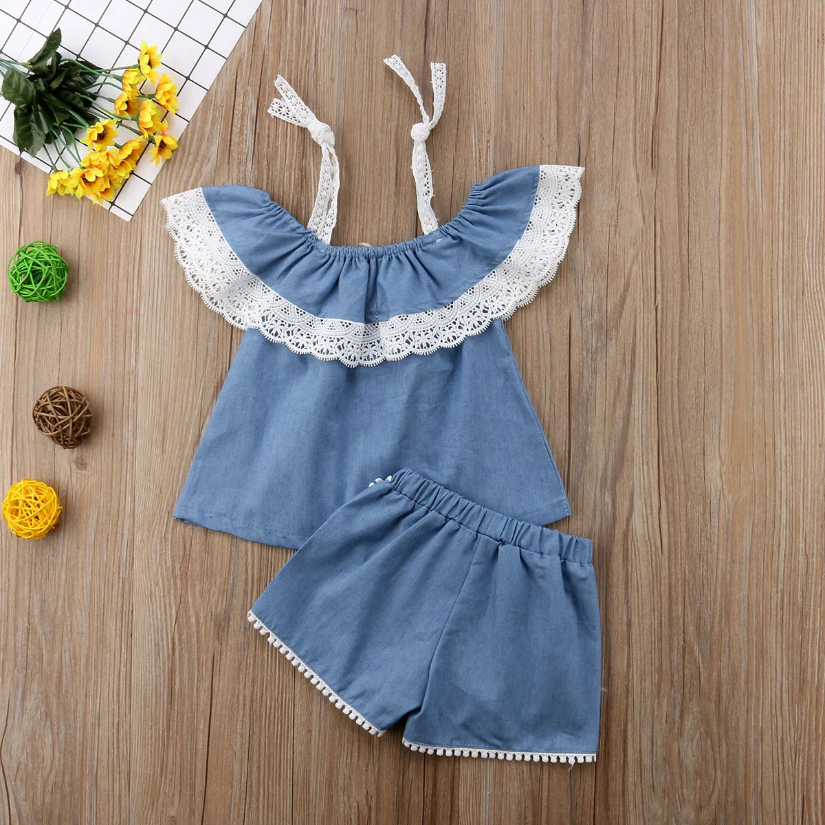 2018 летние милые Дети для маленьких девочек с открытыми плечами кружевные топы +