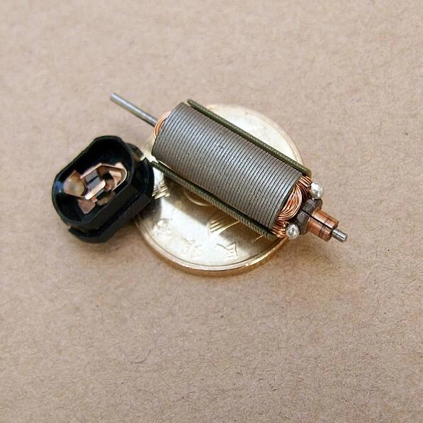 Миниатюрный двигатель N50 с отверстием для охлаждения, высокой скоростью, мощным магнитом и металлической щеткой на корабли и самолеты.