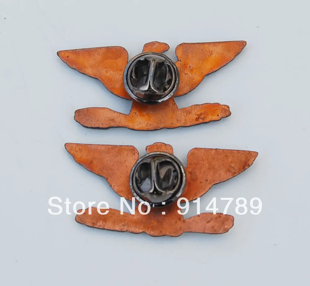 

PAIR WW2 US ARMY COLONEL EAGLE WAR BIRD DEVICE PIN BADGE INSIGNIA-32779