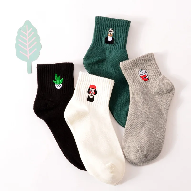 12pairs Black and white cartoon Harajuku Fun embroidery pattern women socks