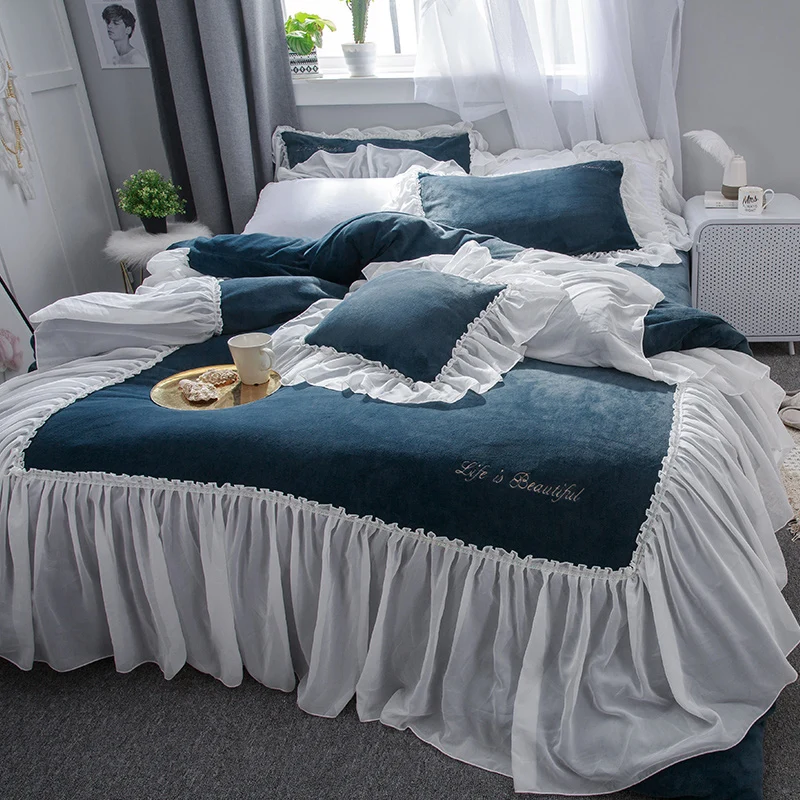 

2018 new Plush white yarn border Bedding Set Soft Bedclothes Luxury Duvet/Quilt Cover Bed Linen sheet set 4 Pieces Bedding Sets